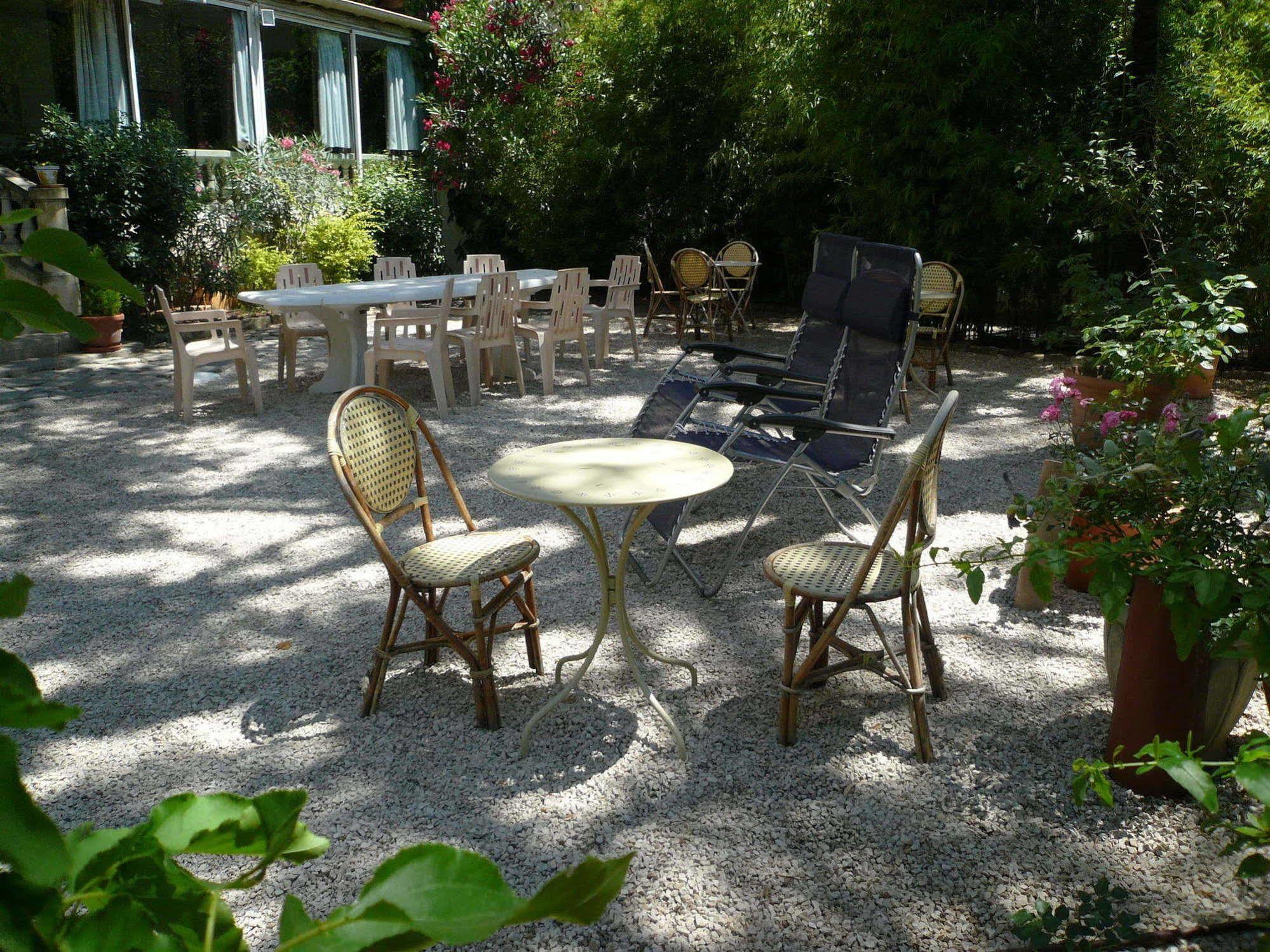 Hotel Le Victoria Draguignan Exterior foto